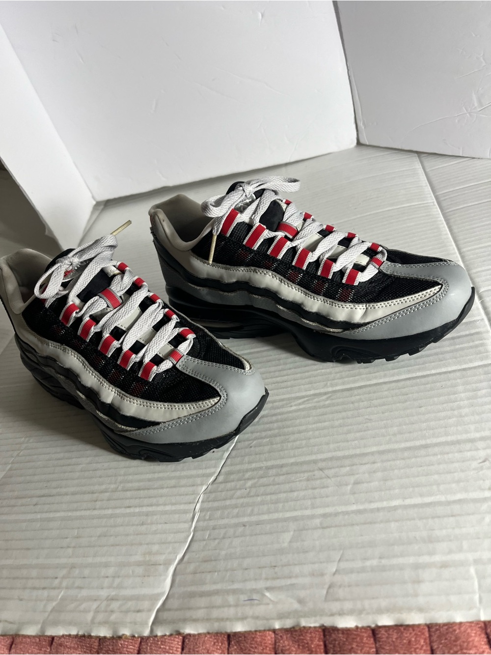 Nike Air Max size 6.5